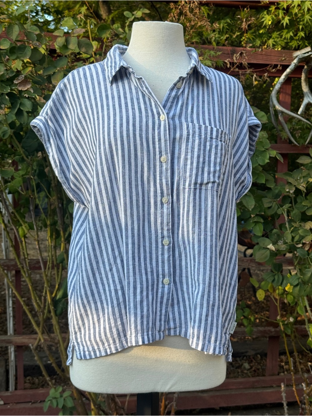 Orvis Navy and White Vertical Stripe Short Sleeve Button-Down Shirt